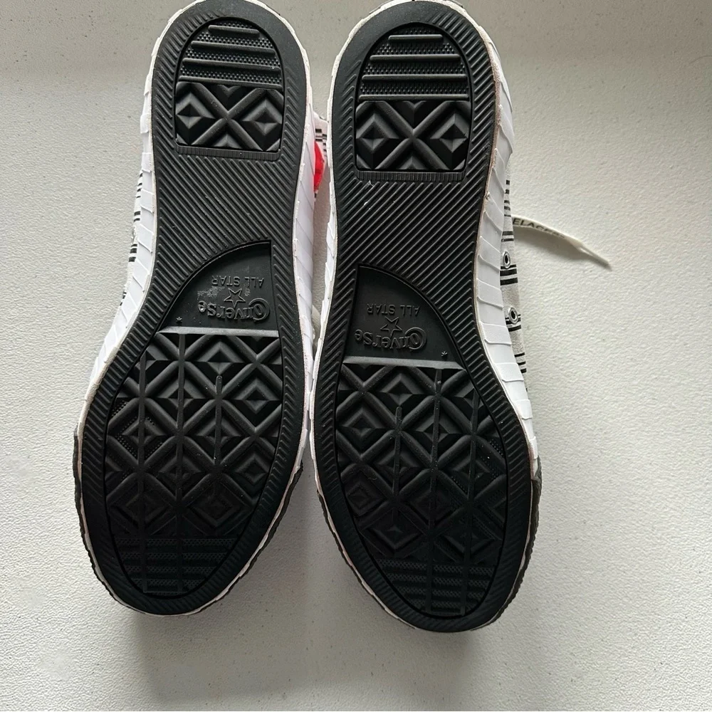 Converse  mens sneakers